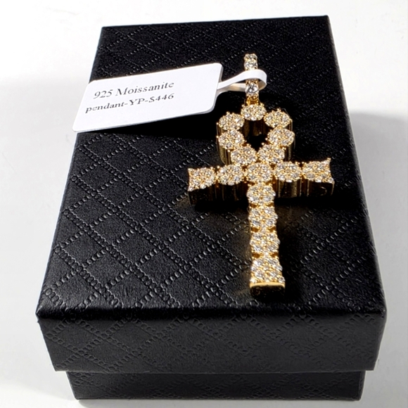 Stunning Real Gold Over 925 Sterling Silver Diamond Moissanite Ankh Pendant - Picture 6 of 7